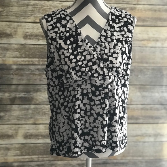 👩🏻‍💻 Jones Studio 👩🏻‍💻 Shell 👩🏻‍💻 Large - Picture 1 of 4